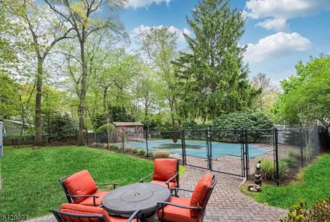 485 Eisenhower Court Wyckoff NJ 07481