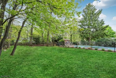 485 Eisenhower Court Wyckoff NJ 07481