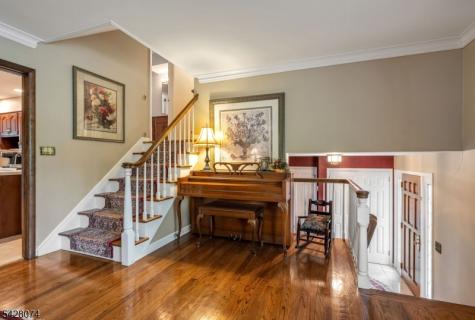 485 Eisenhower Court Wyckoff NJ 07481