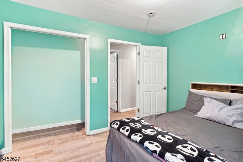 1528 Washington Avenue Pompton Lakes NJ 07442