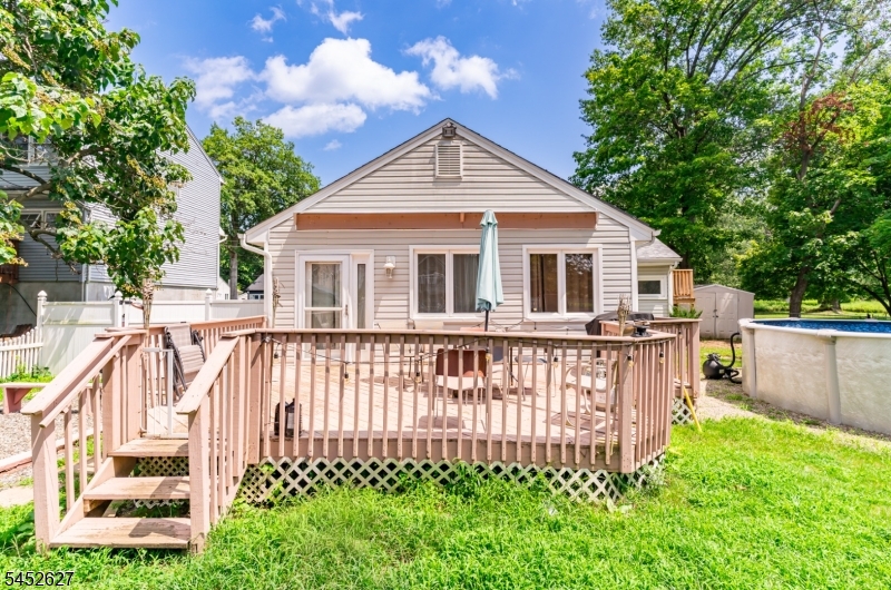 1528 Washington Avenue Pompton Lakes NJ 07442