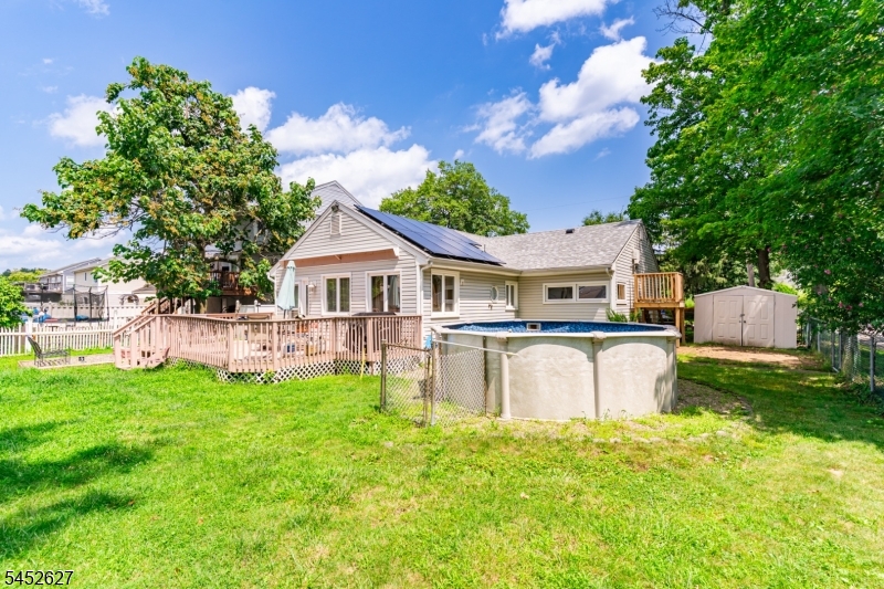 1528 Washington Avenue Pompton Lakes NJ 07442