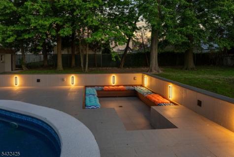 60 North Street Elmwood Park NJ 07407