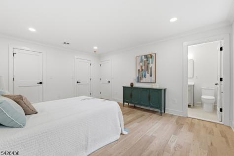 11 Cobane Terrace West Orange NJ 07052