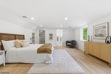 11 Cobane Terrace West Orange NJ 07052