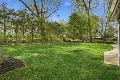 11 Cobane Terrace West Orange NJ 07052