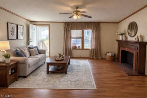 102 New Street Oxford NJ 07863