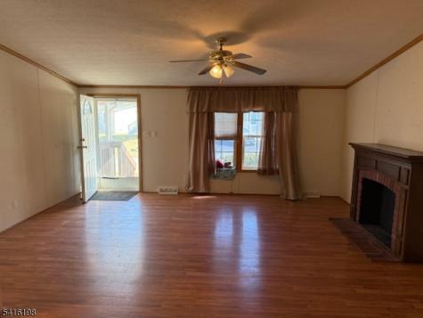 102 New Street Oxford NJ 07863