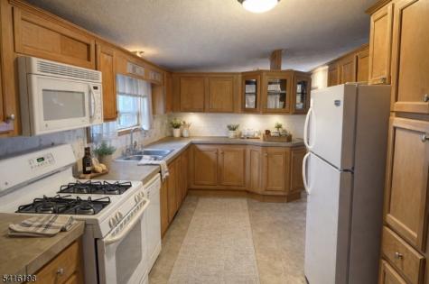 102 New Street Oxford NJ 07863