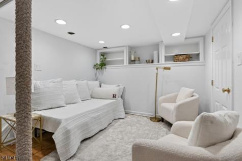 20 Parkview Drive Millburn NJ 07041