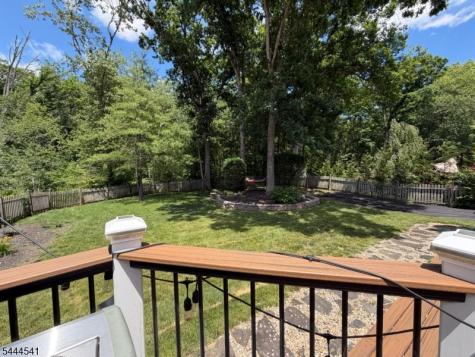 20 Winding Brook Lane Jefferson NJ 07438