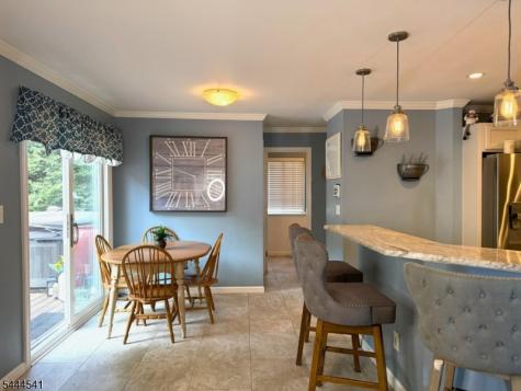 20 Winding Brook Lane Jefferson NJ 07438