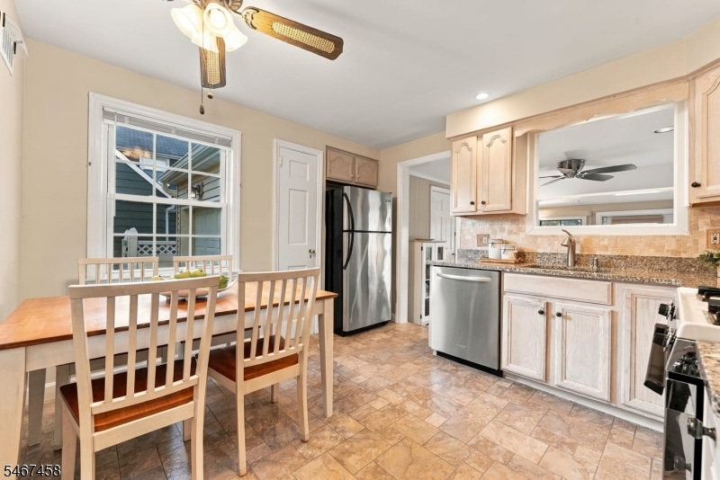 1841 Quaker Way Union NJ 07083