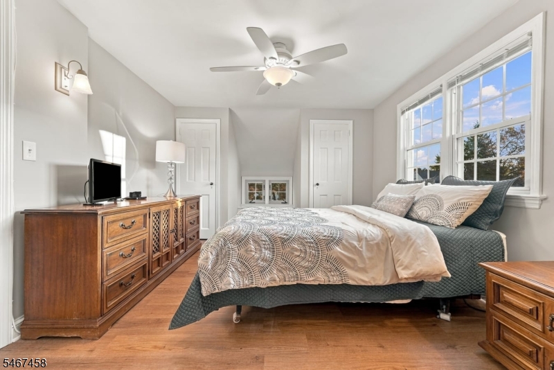 1841 Quaker Way Union NJ 07083