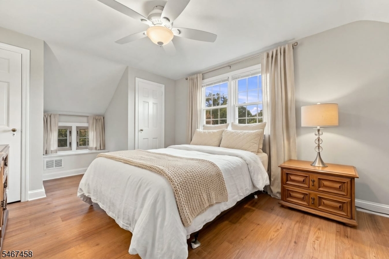 1841 Quaker Way Union NJ 07083