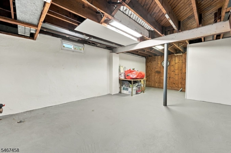 1841 Quaker Way Union NJ 07083