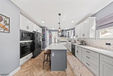 88 Woodbine Avenue Newark NJ 07106