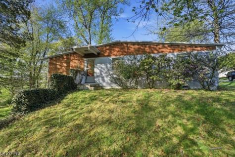 101 Gates Avenue Long Hill NJ 07933