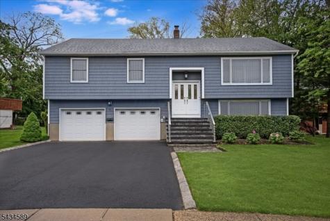9 Arthur Terrace Livingston NJ 07039
