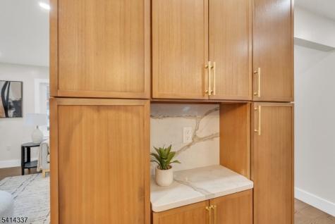 326 Saint Cloud Avenue West Orange NJ 07052