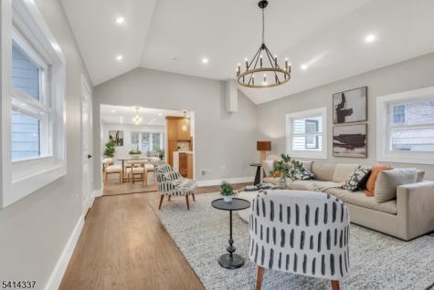 326 Saint Cloud Avenue West Orange NJ 07052