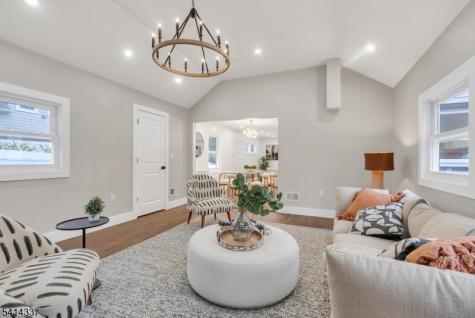 326 Saint Cloud Avenue West Orange NJ 07052