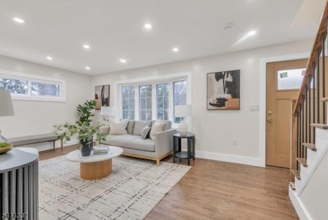 326 Saint Cloud Avenue West Orange NJ 07052