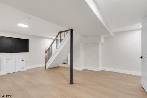 326 Saint Cloud Avenue West Orange NJ 07052