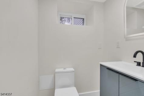 326 Saint Cloud Avenue West Orange NJ 07052