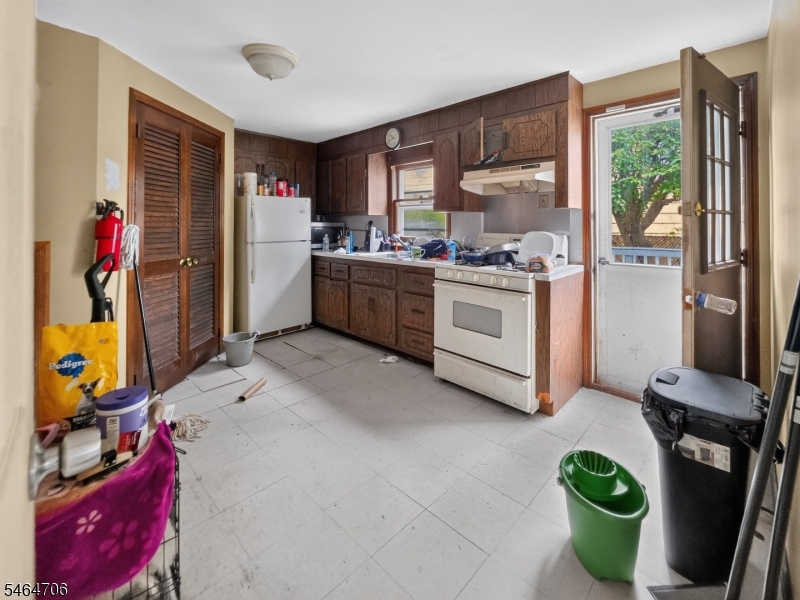 2393 Steuben Street Union NJ 07083
