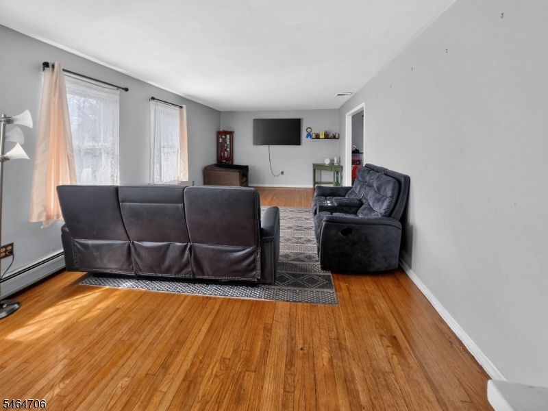2393 Steuben Street Union NJ 07083