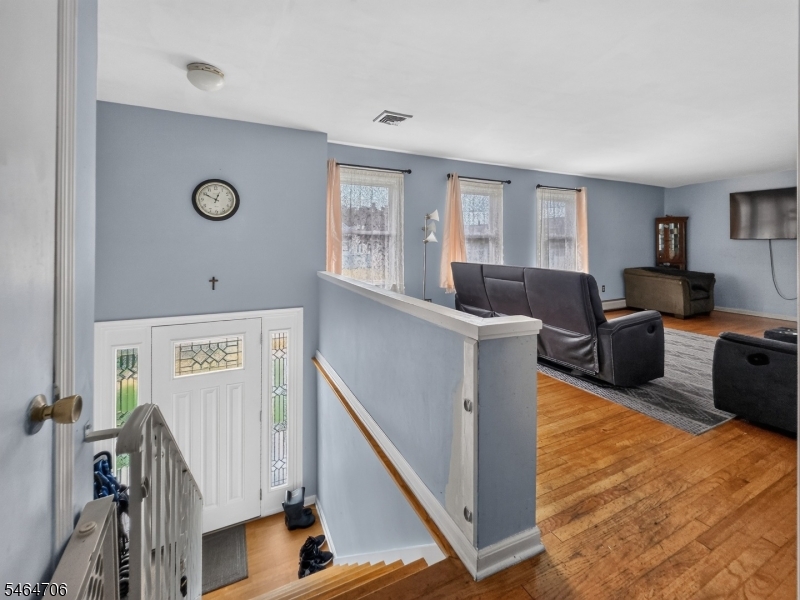 2393 Steuben Street Union NJ 07083