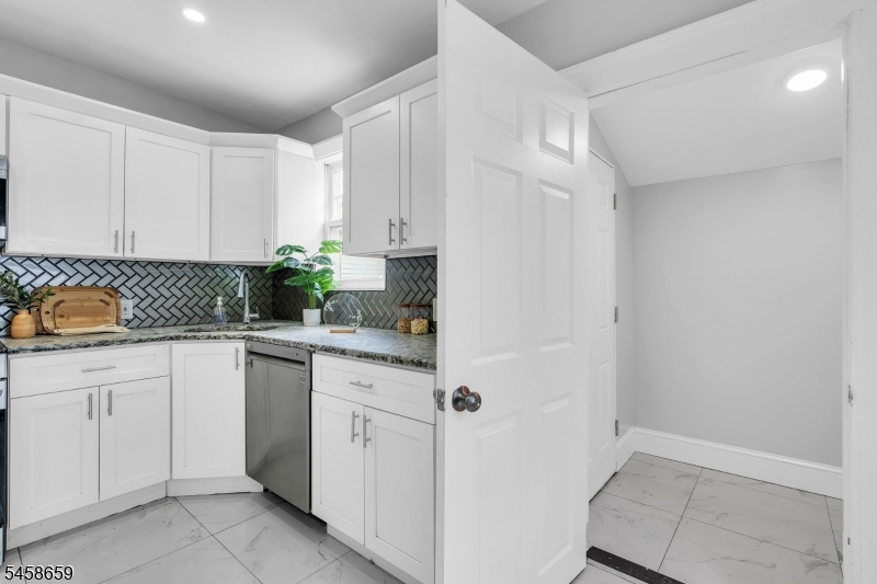 379 Seminary Avenue Rahway NJ 07065