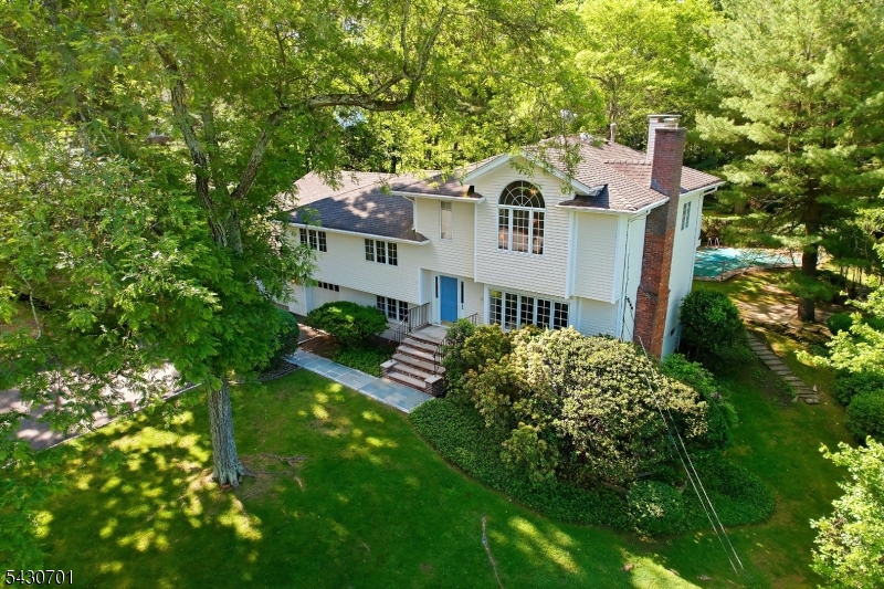1 Winding Way North Caldwell NJ 07006