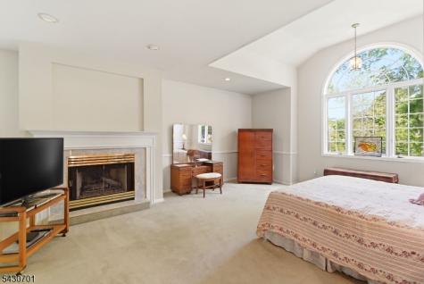 1 Winding Way North Caldwell NJ 07006