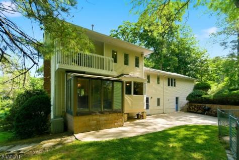 1 Winding Way North Caldwell NJ 07006
