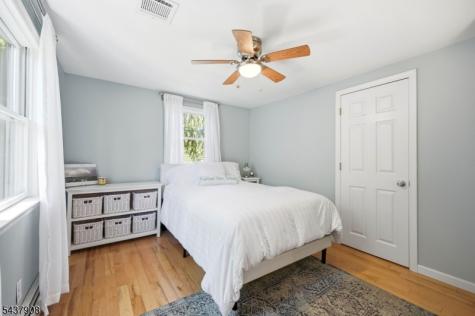 36 Calumet Avenue Oakland NJ 07436