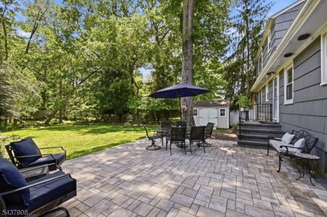 36 Calumet Avenue Oakland NJ 07436