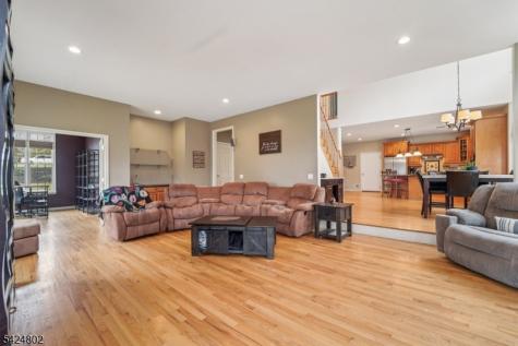 5 Megan Terrace Sparta NJ 07871