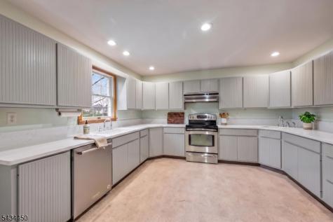 26 Fischer Avenue Nutley NJ 07110