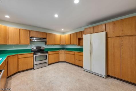 26 Fischer Avenue Nutley NJ 07110