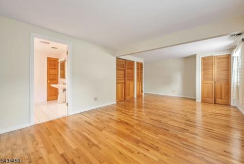 26 Fischer Avenue Nutley NJ 07110