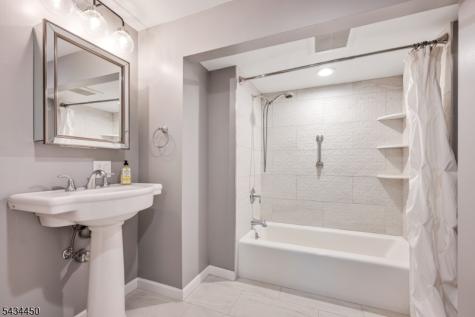 26 Fischer Avenue Nutley NJ 07110