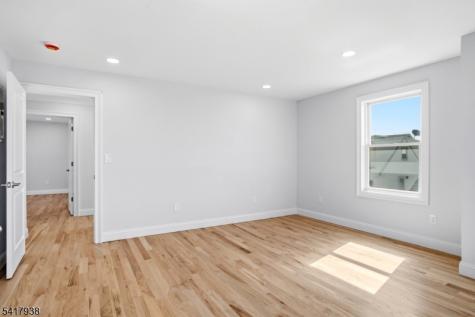 402 Riverview Avenue North Arlington NJ 07031