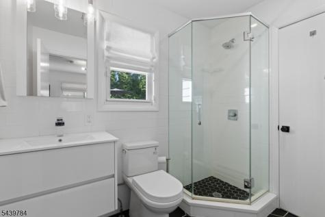415 Orange Road Montclair NJ 07042