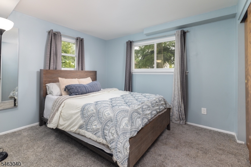 389 Durham Avenue Edison NJ 08817