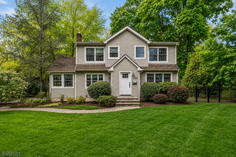 63 Park Avenue Wyckoff NJ 07481