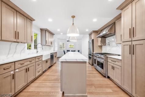 63 Park Avenue Wyckoff NJ 07481