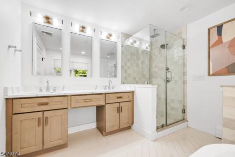 63 Park Avenue Wyckoff NJ 07481