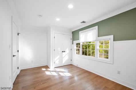 63 Park Avenue Wyckoff NJ 07481